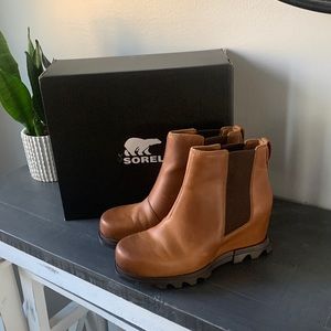 Joan of Arctic WedgeIII Chelsea WORN ONCE!